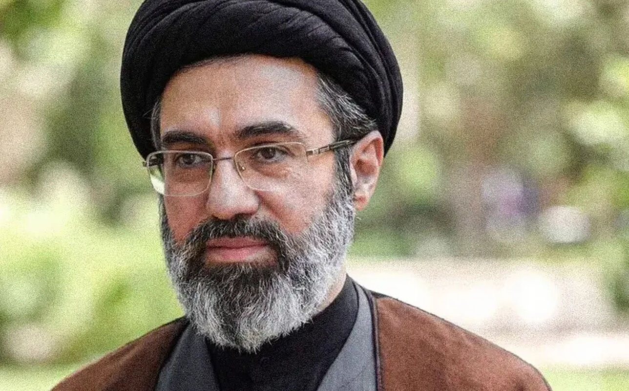 دیدار مهم پزشکیان با رهبر انقلاب؛ معیشت مردم و مشکلات اقتصادی روی میز