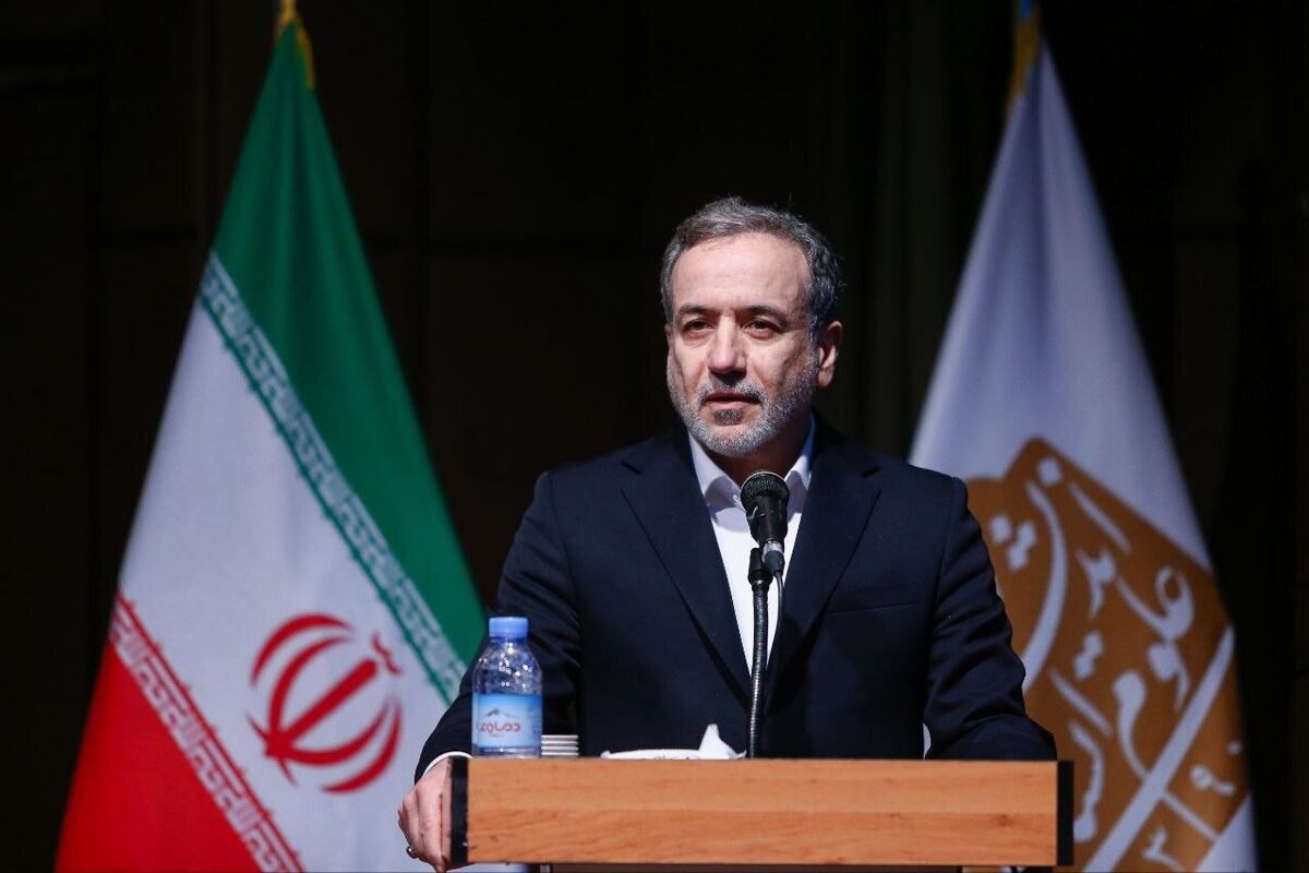 عراقچی: هرگز در موضع ضعف پای میز مذاکره نمی‌رویم