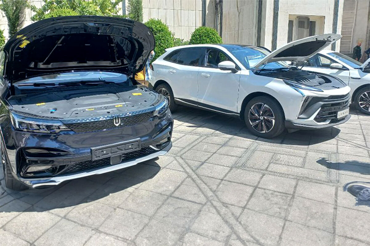 ثبت‌نام‌کنندگان خودروهای برقی بخوانند