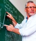 معلمان پولدار شدند/ معوقات فرهنگیان با حقوق اسفند پرداخت میشود