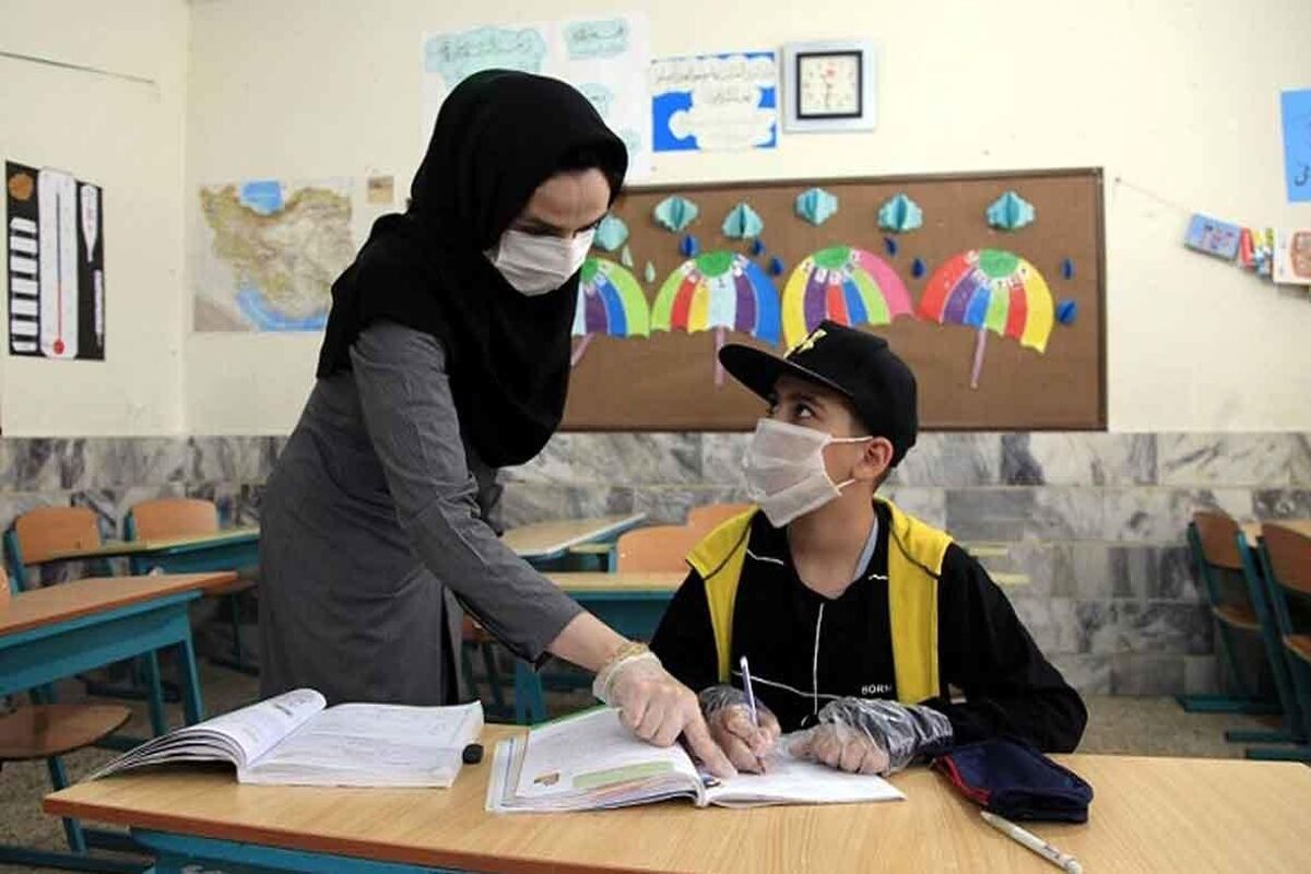 خبر خوش وزیر از بهبود شرایط حقوقی و معیشتی فرهنگیان 