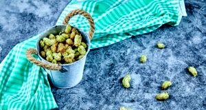 خواص توت سفید برای درمان و زیبایی | تمام خواص توت سفید  را اینجا بخوان