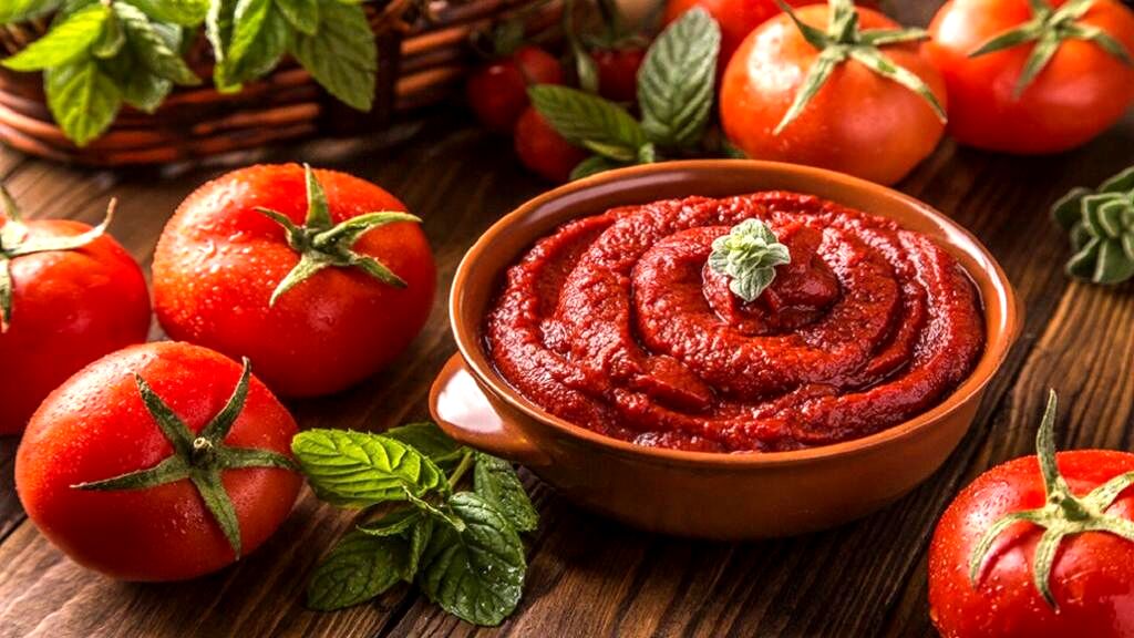 خطر باورنکردنی استفاده از  رب گوجه‌ خانگی!