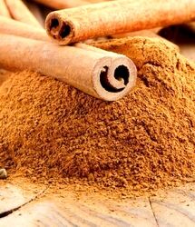 چرا باید به موها دارچین زد؟ راز قدیمی برای موهای سالم‌تر و درخشان‌تر