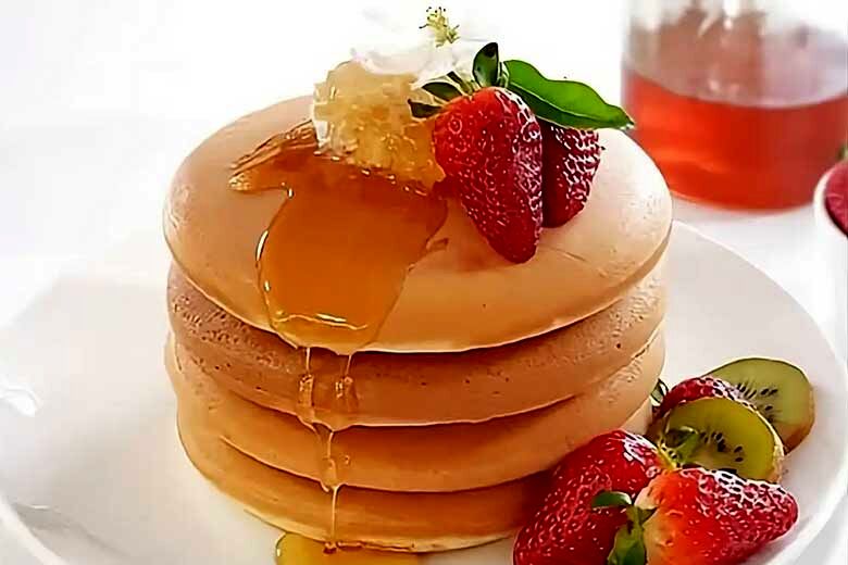 طرز تهیه پنکیک خانگی برای صبحانه