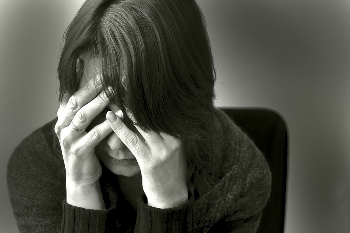 دلیل افسردگی فصلی | چگونه در پاییز افسرده نشویم؟
