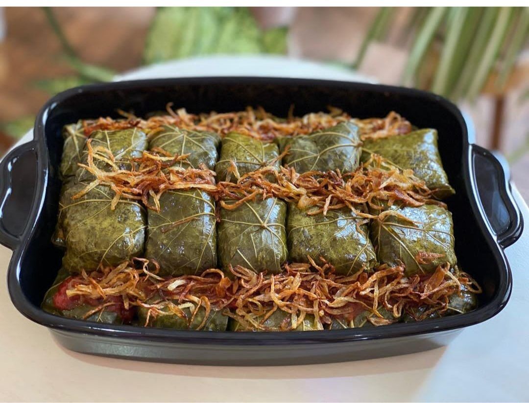 طرز تهیه دلمه برگ موی فینگرفودی