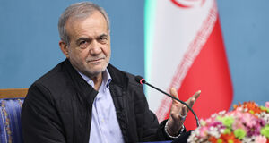 ایران هرگز تسلیم فشار و تحریم دشمنان نخواهد شد + فیلم