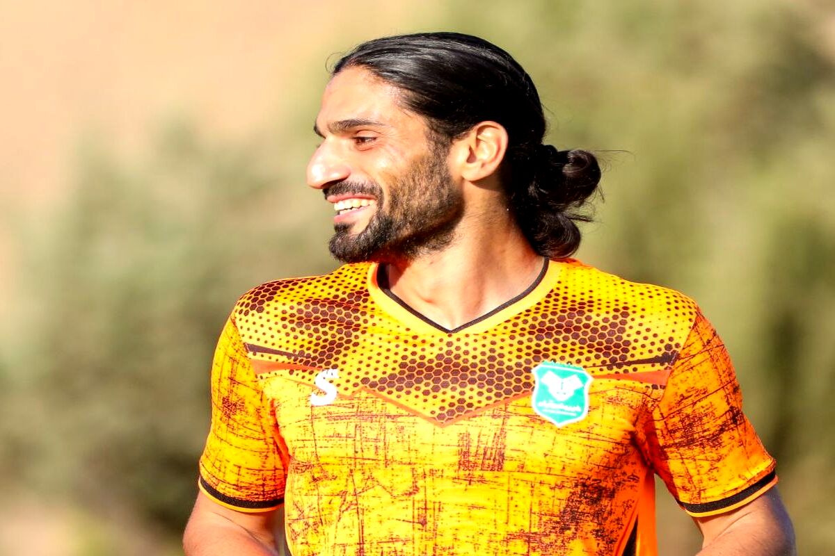 خرید جدید پرسپولیس قطعی شد | پرسپولیس بالاخره مدافع مرکزی مورد نظر هاشمیان را جذب کرد