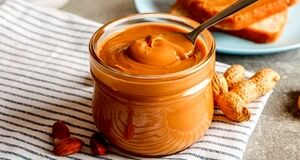 ببینید | کره بادام‌زمینی و کنجد؛ فواید و مضرات