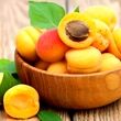 آقایان بخوانند! معجزه زردآلو برای سلامت پروستات و قوای جنسی