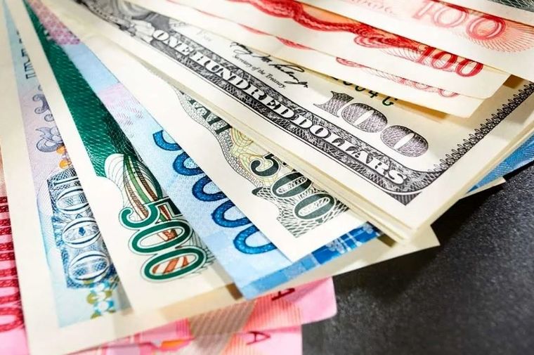 خبر خوش وزیر اقتصاد درباره قیمت ارز