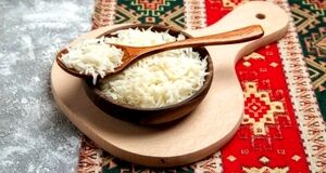 خوردن برنج مانده در یخچال و باید نباید های آن | اشتباه خطرناک ما ایرانی ها موقع خوردن برنج مانده