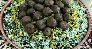 طرز تهیه اسفناج پلو با مرغ و گوشت | این غذا برای درمان سرماخوردگی فوق‌العاده است