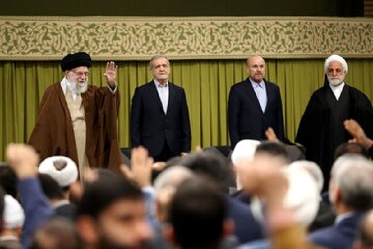 بیانات مهم رهبر انقلاب در دیدار مسئولان و کارگزاران نظام