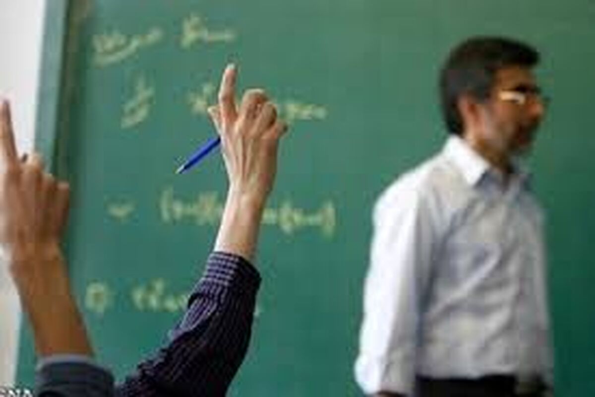 خبرهای مهم حاجی بابایی برای معلمان، فرهنکیان بازنشسته و نیروهای شرکتی مهرآفرین آموزش و پرورش امروز پنجشنبه ۱۶ مرداد ۱۴۰۴