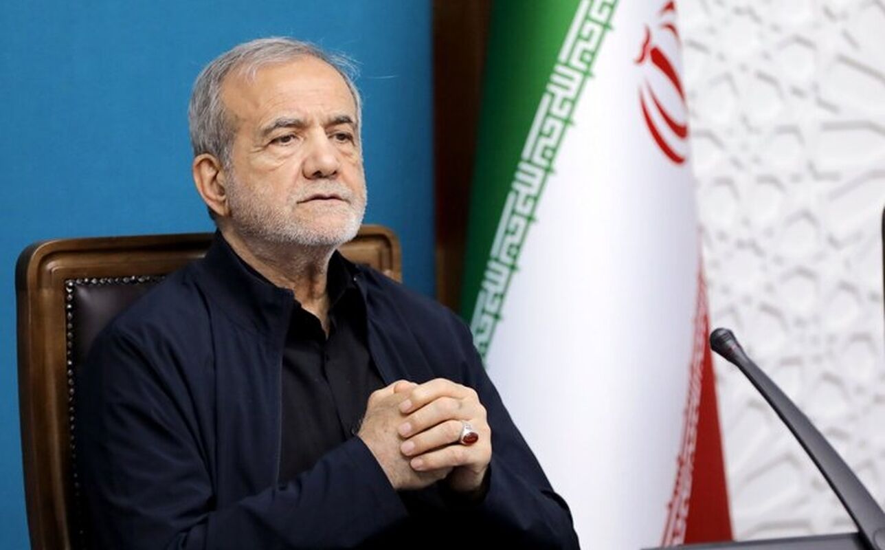 کارنامه اقتصادی پزشکیان زیر ذره‌بین؛ ثبات وعده‌داده‌شده چه شد؟