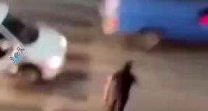 ببینید/ ویدیوی وایرال‌شده‌ از مرد کلاشینکف به دست در چالوس