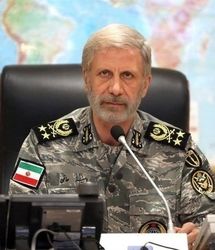 خط و نشان کوبنده فرمانده ارتش برای دشمنان؛ آماده تنبیه متجاوز هستیم