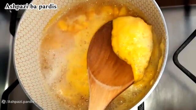 طرز تهیه رانی هلو خانگی با تکه های میوه، سالم تر و خوشمزه تر از بازاری ها !