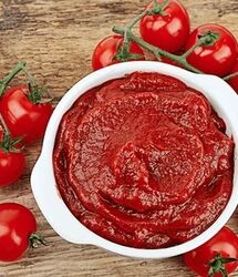 آموزش پخت رب گوجه فرنگی خانگی با رنگ دهی فوق العاده؛ فوت وفن رب خوش رنگ و غلیظ مثل بازار!