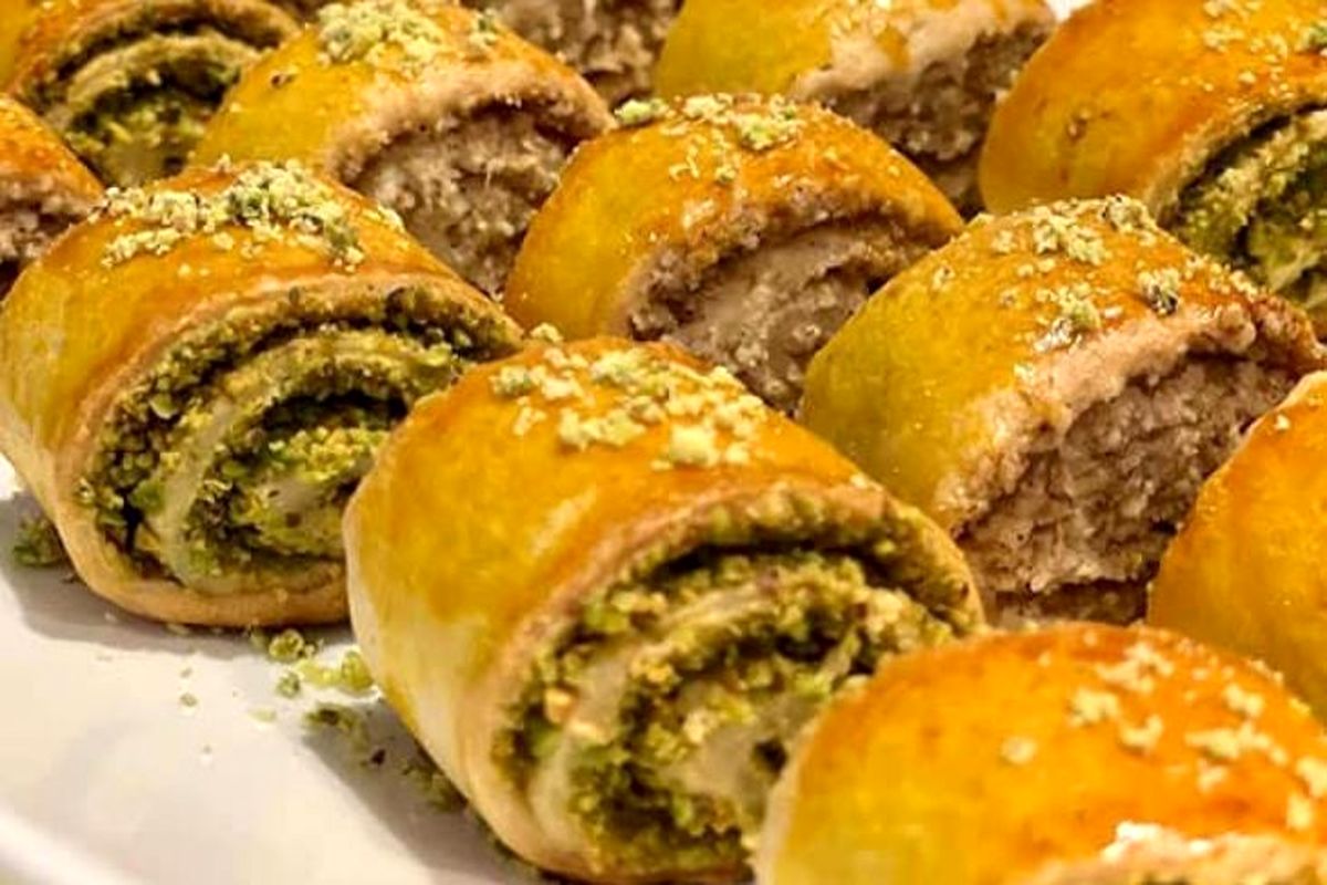 طرز تهیه شیرینی نازک پسته قزوینی | فوت و فن‌ خوشمزه‌ شدن شیرینی خانگی