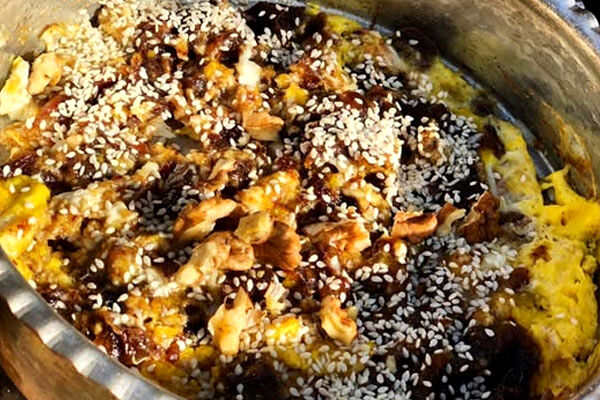 طرز تهیه خاگینه خرما تبریزی لطیف و خوشمزه