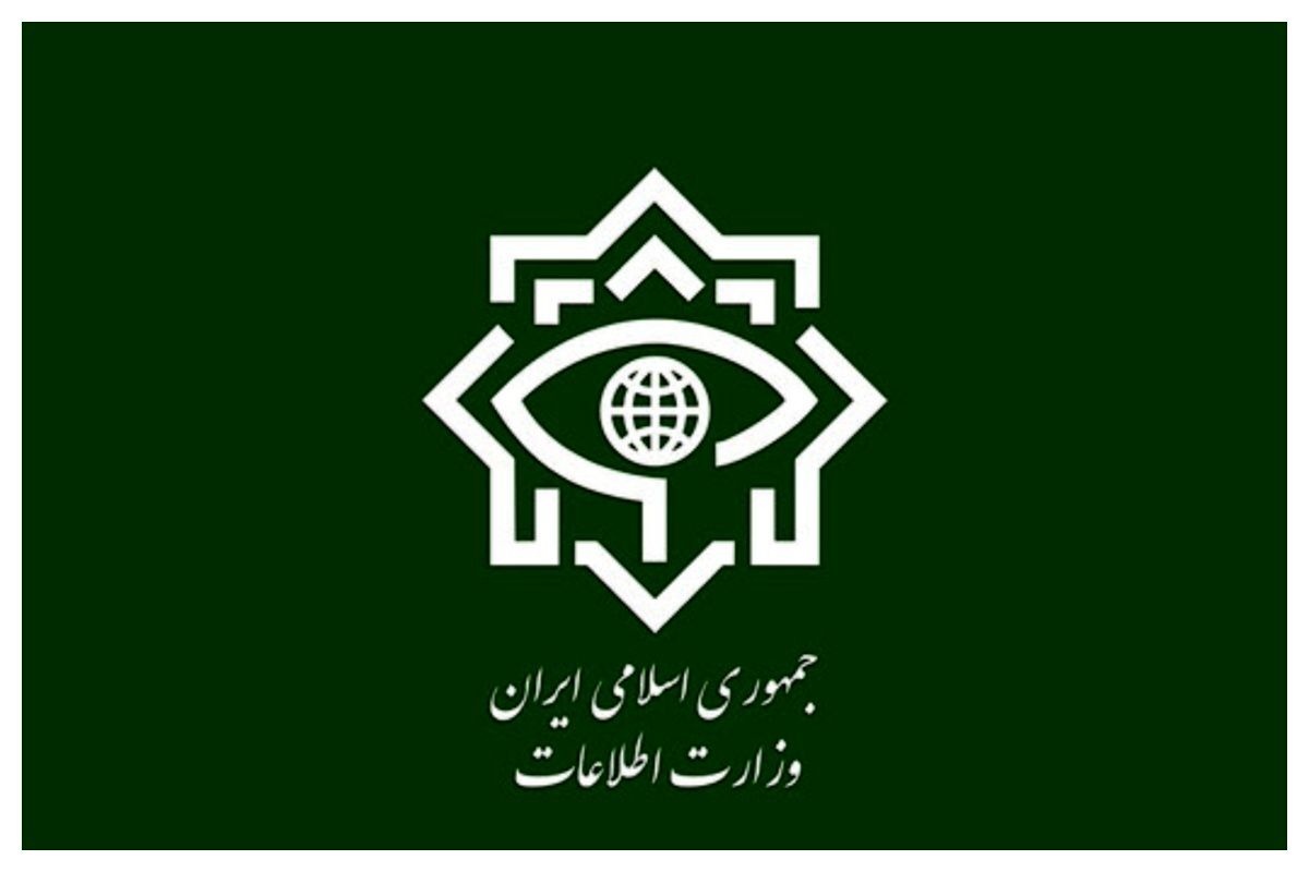 تقدیر ۱۰۰۰ نفری نمایندگان ادوار مجلس از سربازان گمنام امام زمان (عج)