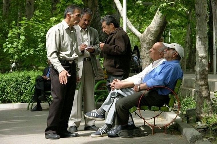 بازنشستگان بخوانند | آخرین خبر از معوقات فروردین بازنشستگان  