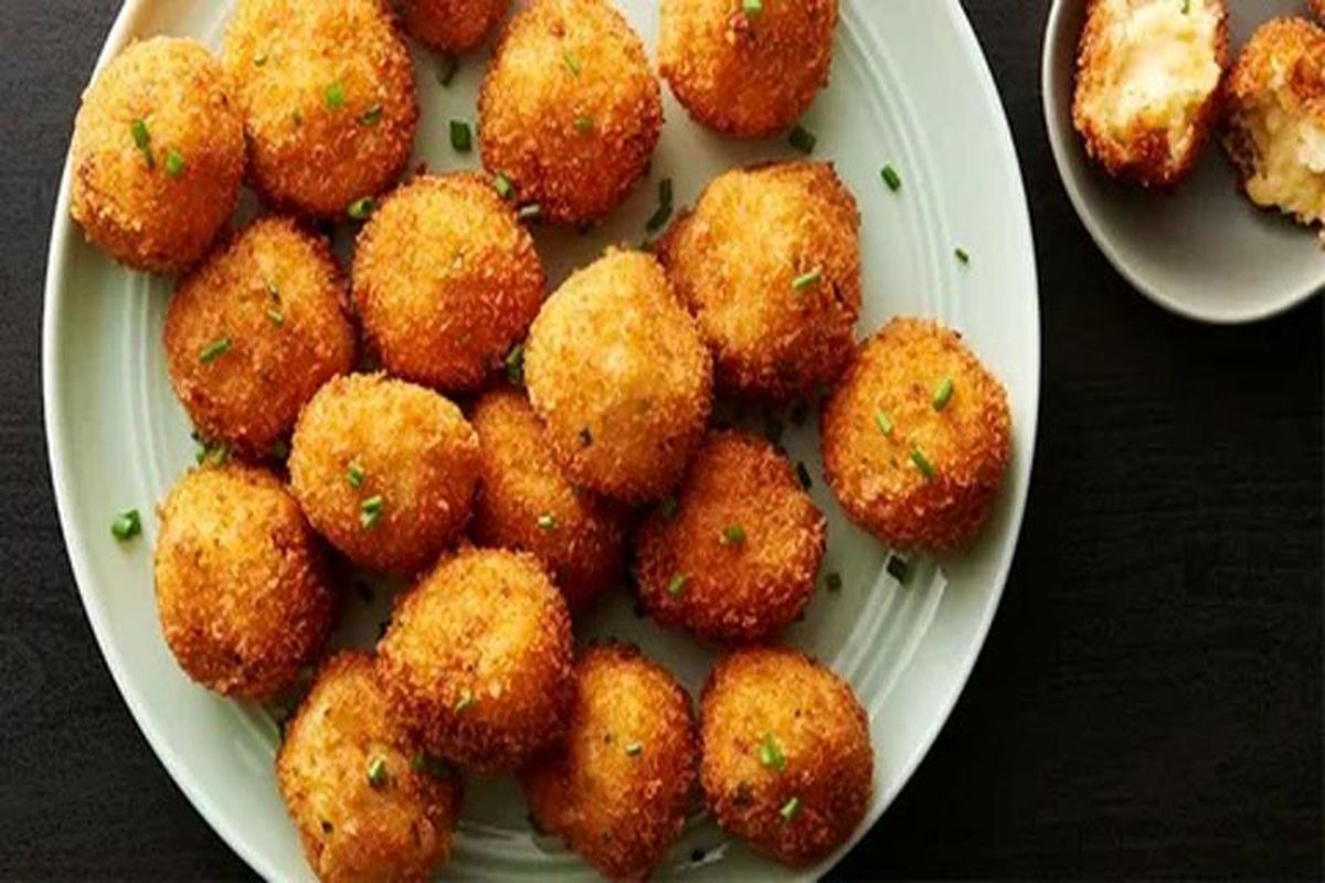 طرز تهیه توپ سیب زمینی سوخاری  | فوت‌وفن ترد شدن سوخاری