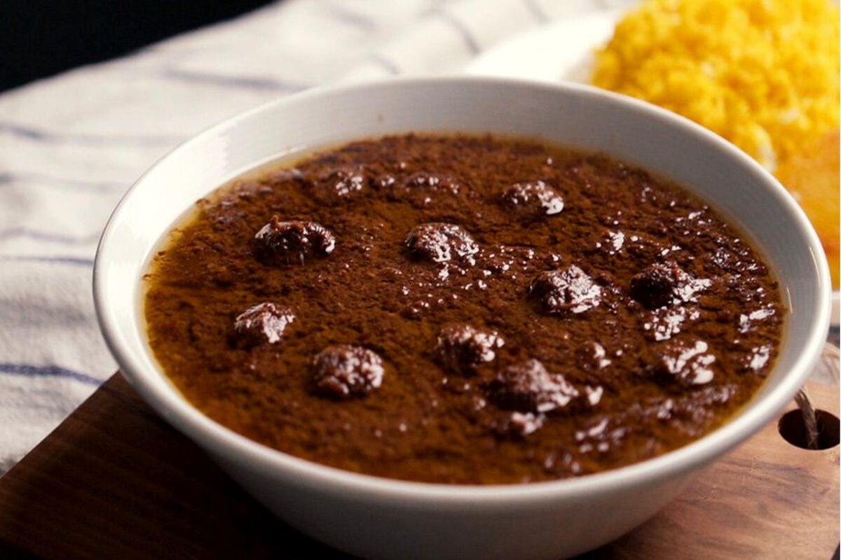 نکات طلایی برای داشتن یک خورشت فسنجون جا افتاده به روش مامان بزرگ ها