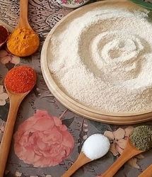 طرز تهیه  آرد سوخاری خانگی | این ادویه‌ها را فراموش نکنید