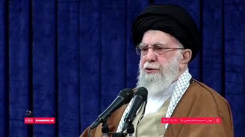 مذاکره با آمریکا هیچ تأثیری در رفع مشکلات کشور ندارد + فیلم