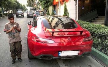 از نیاوران تا خاوران؛ فاصله‌ای که هر روز بیشتر می‌شود