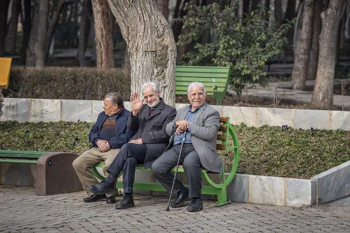 خبر رسمی از پرداخت مزایای مناسبتی برای بازنشستگان از این ماه / واریز کمک‌هزینه ماهانه با حقوق بازنشستگان 