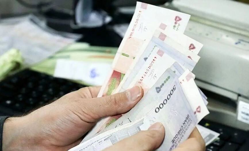 افزایش ۶۰ درصد حقوق کارکنان دولت  + جزئیات