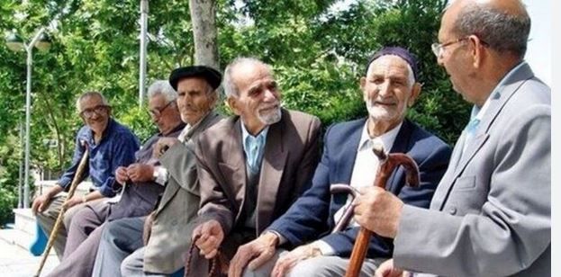 اعتراض بازنشستگان تأمین اجتماعی به تأخیر واریز حقوق و بلاتکلیفی معوقات