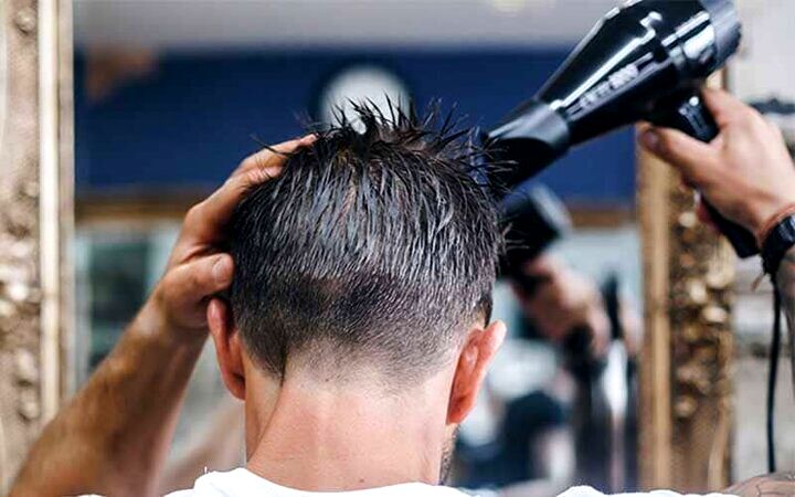 سشوار کشیدن صبح ها خوب است یا بد؟