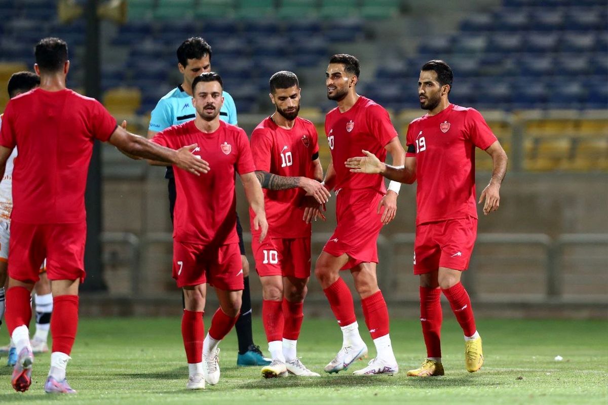 سرمربی پرسپولیس برای هواداران فاش کرد