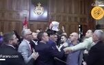ببینید | زد و خورد در پارلمان صربستان