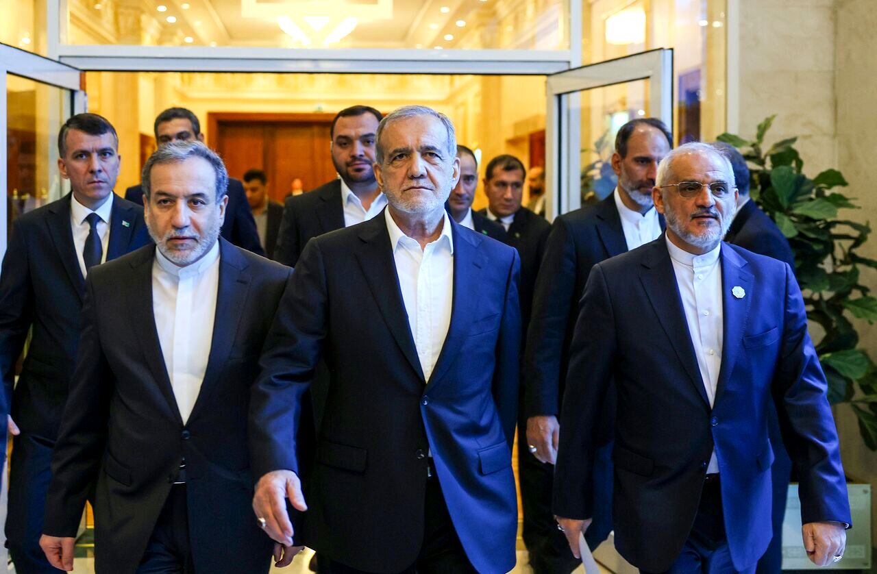 سه مسیر پیش روی سیاست خارجی دولت چهاردهم