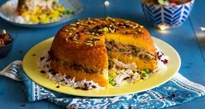 طرز تهیه ته چین آلو اسفناج با مرغ | راز خوشمزه شدن ته چین اسفناج