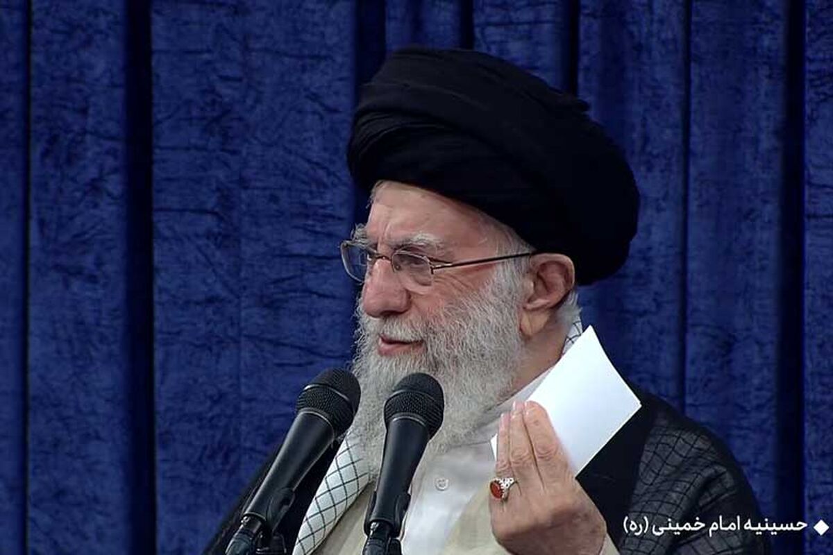 رهبر انقلاب: رای ملت ایران به شخصیت فرزانه، صادق، مردمی و دانشمند را تنفیذ می‌کنم