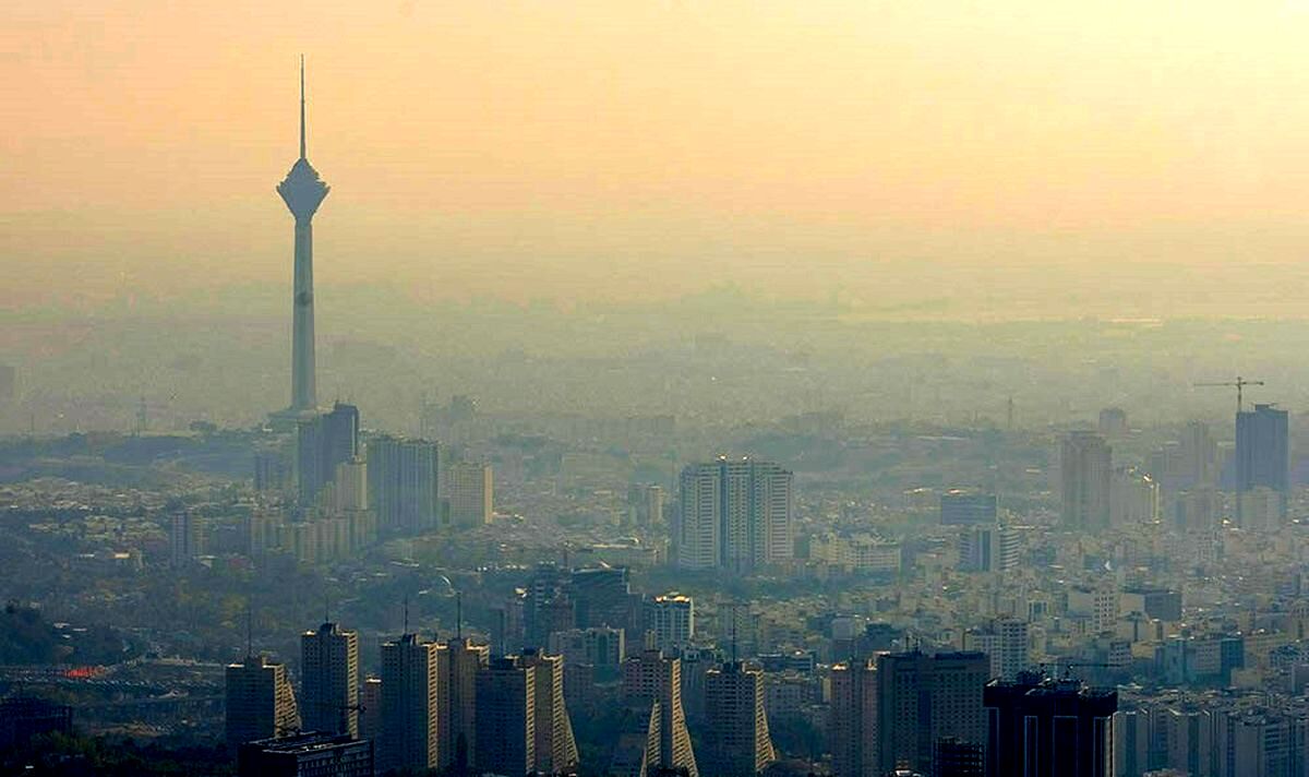 هوای تهران در مرز آلودگی است | شاخص ذرات معلق چند شد؟