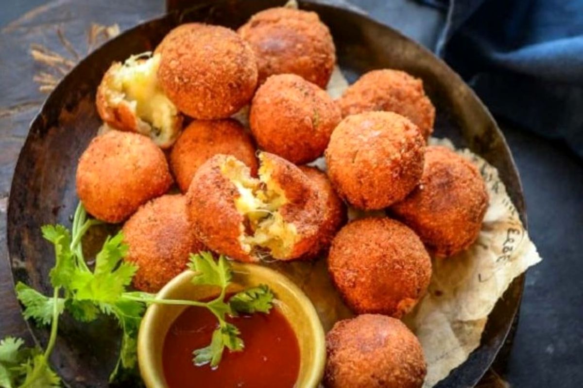 طرز تهیه توپک مرغ پنیری | فینگرفود مجلسی و خوشمزه