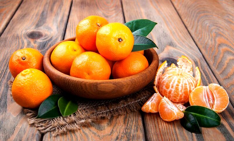 معجزه پوست این میوه برای پوست و مو