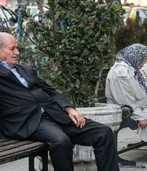 سورپرایز بزرگ برای معلمان بازنشسته | آغاز پرداخت معوقات ۲۵هزار میلیاردی و بسته‌های ویژه رفاهی!