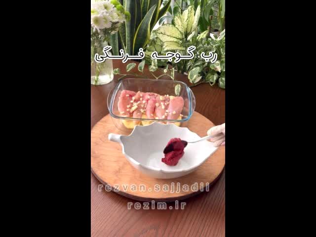 ببینید | طرز تهیه مرغ تنوری
