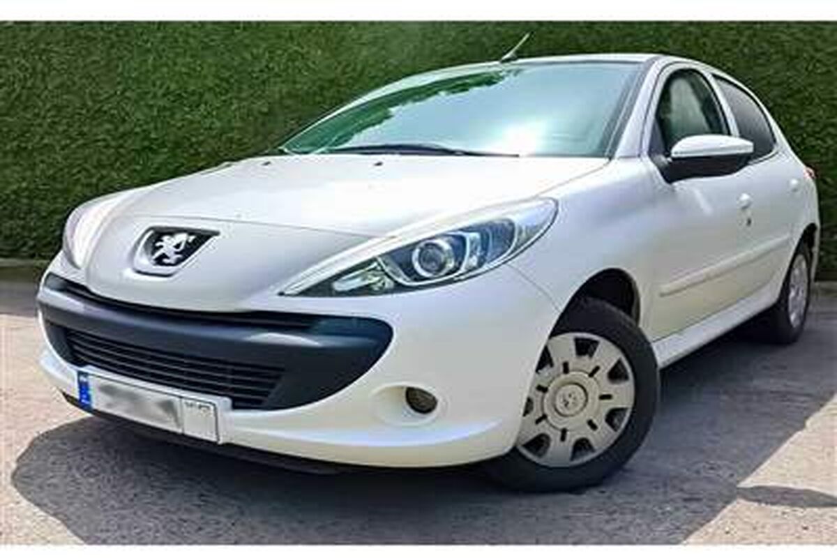 سقوط آزاد قیمت پژو 207 در بازار امروز 